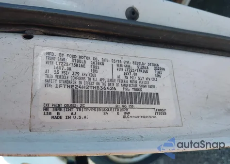 1996 Ford Econoline E250 Van z USA, uszkodzony, nr VIN 1FTHE24H2THB36426